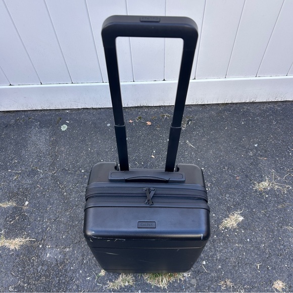 Calpak Hue Carry-on Luggage - Picture 9 of 10